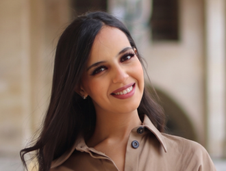 Mona Malainine, Responsable opérations